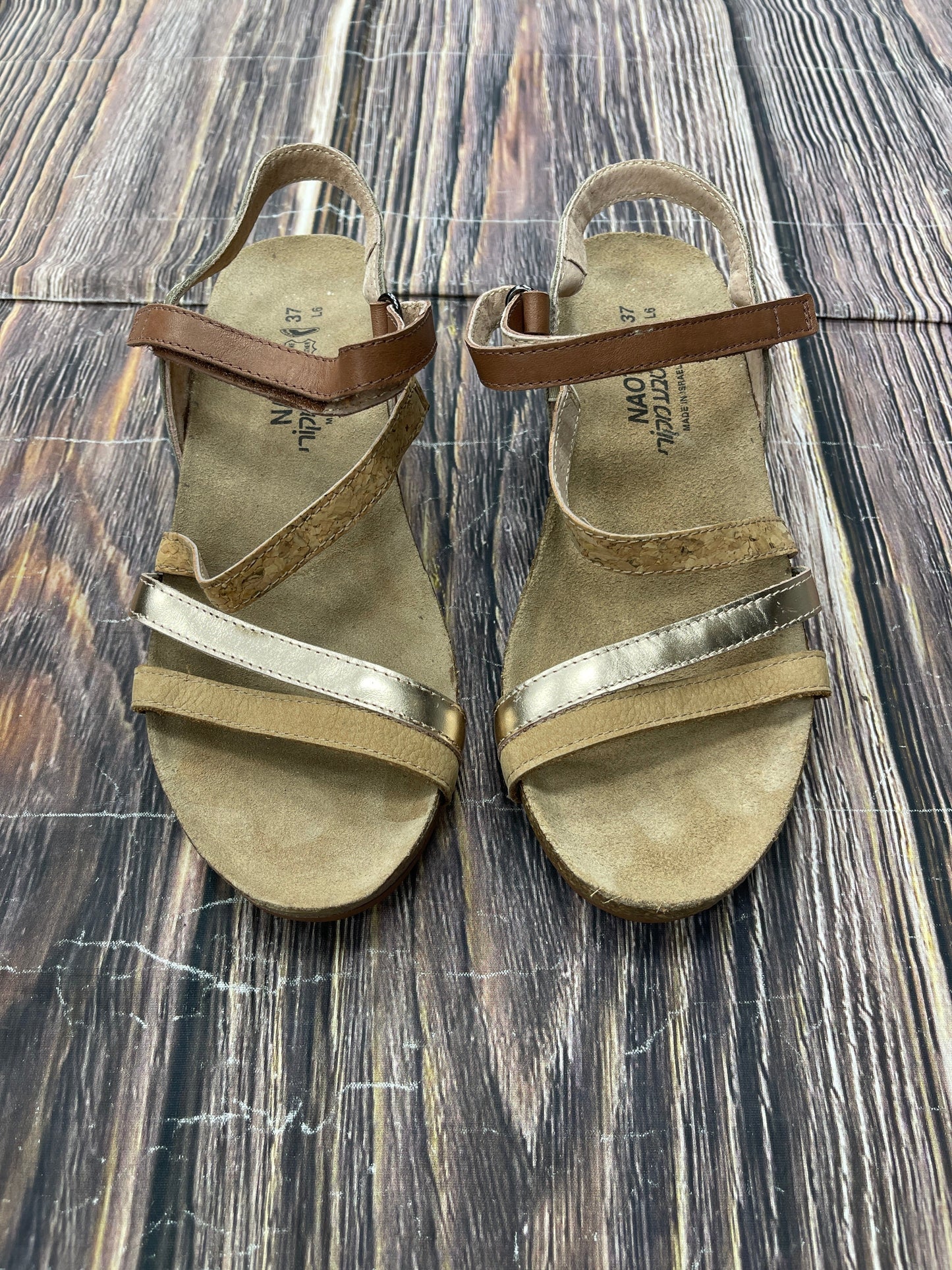 Brown Sandals Heels Wedge Naot, Size 6