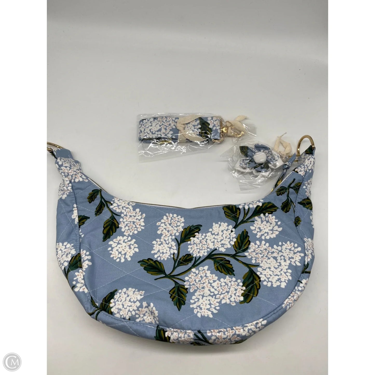 Handbag By Clothes Mentor, Size: Medium