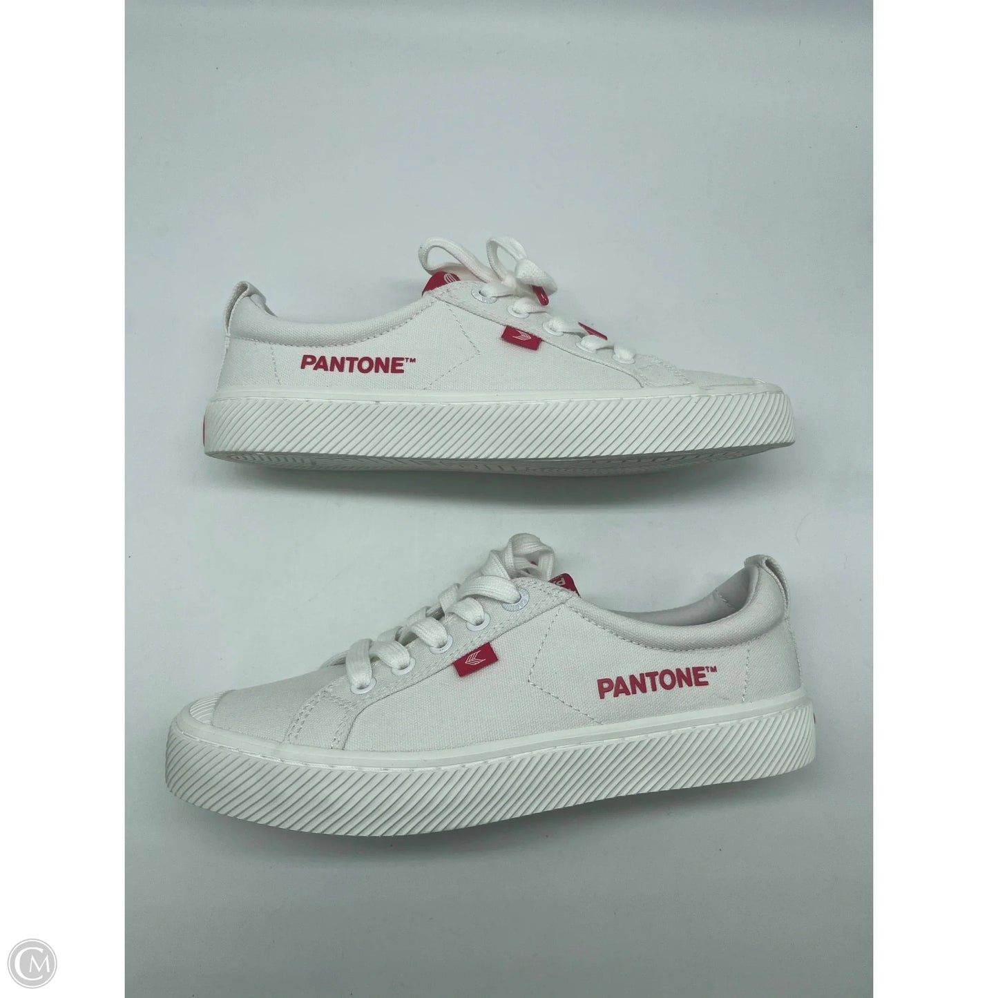 Shoes Sneakers By Cmb In White, Size: 9