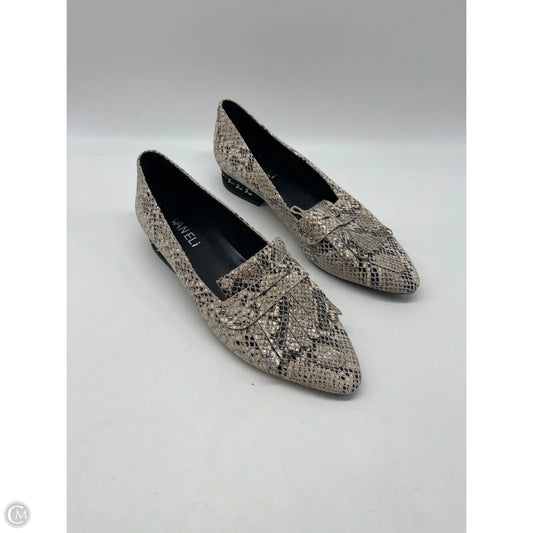 Shoes Flats By Vaneli In Animal Print, Size: 6.5