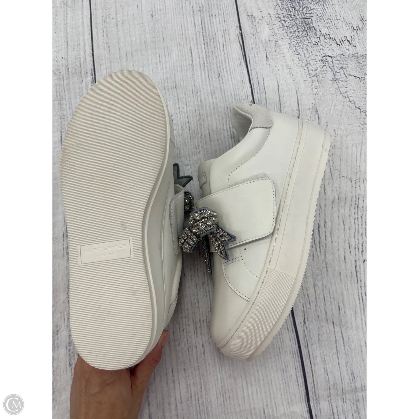 Shoes Designer By Kurt Geiger In White, Size: 8