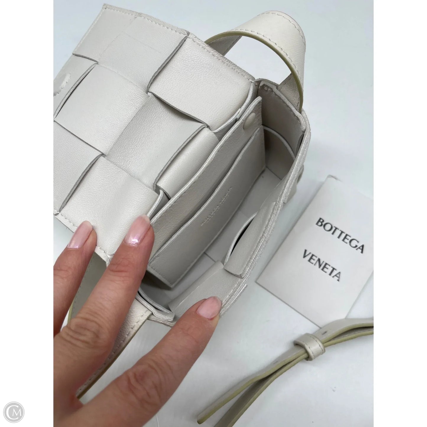 Handbag Luxury Designer By Bottega Veneta, Size: Small