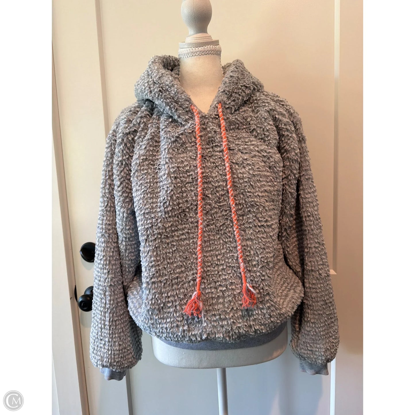 Sweatshirt Hoodie By Anthropologie In Grey, Size: S