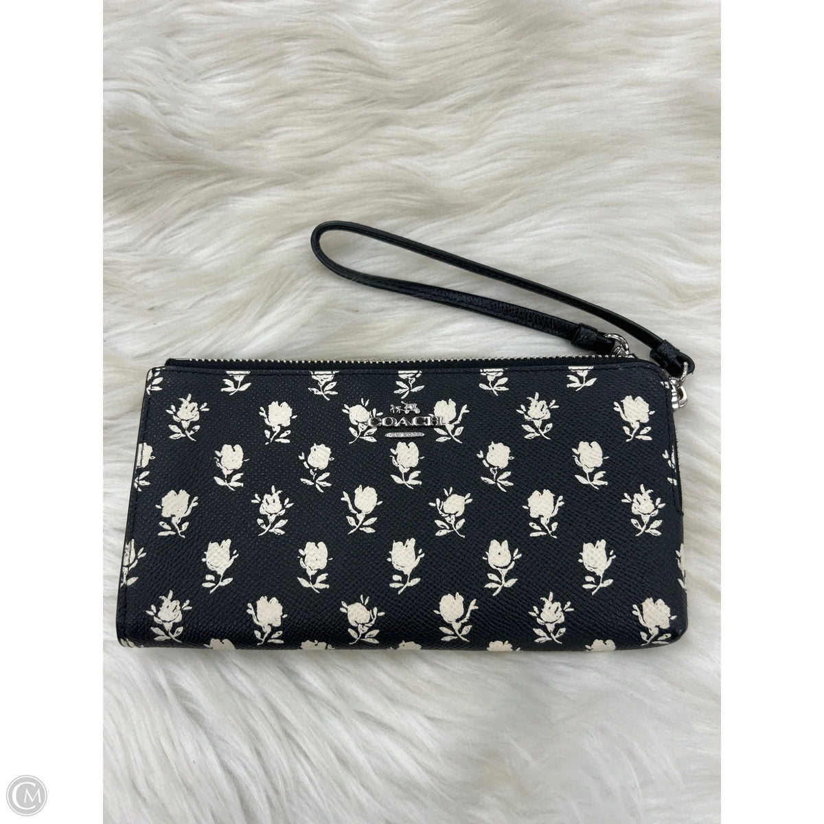 Wristlet Designer By Coach, Size: Large