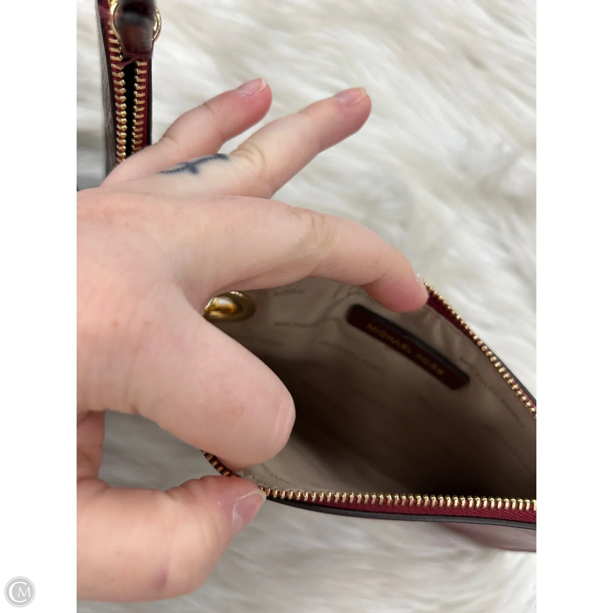 Wristlet Designer By Michael Kors, Size: Large