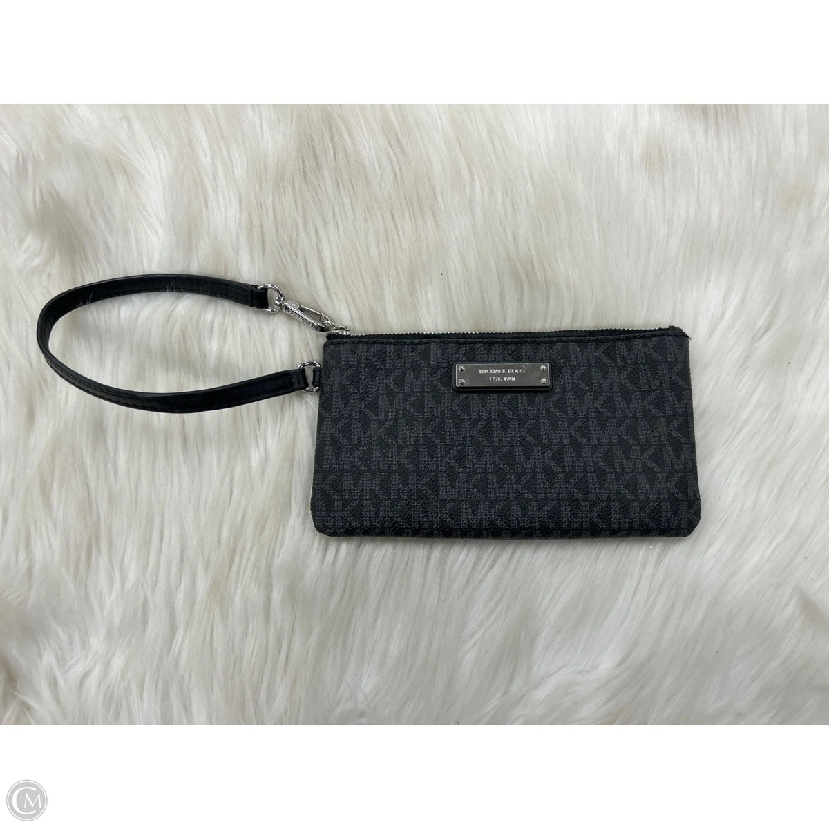 Wristlet Designer By Michael Kors, Size: Medium