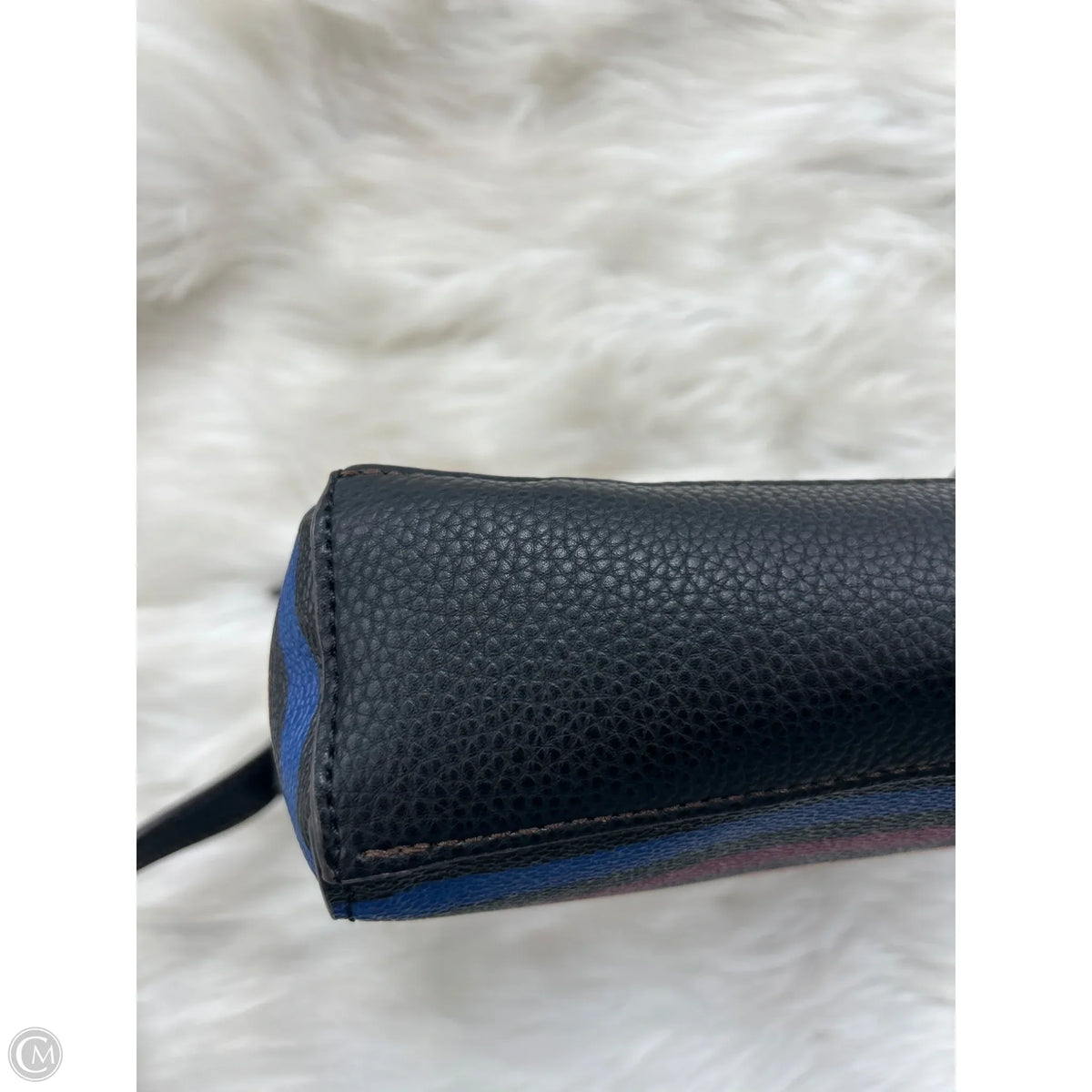 Handbag By Liz Claiborne, Size: Medium