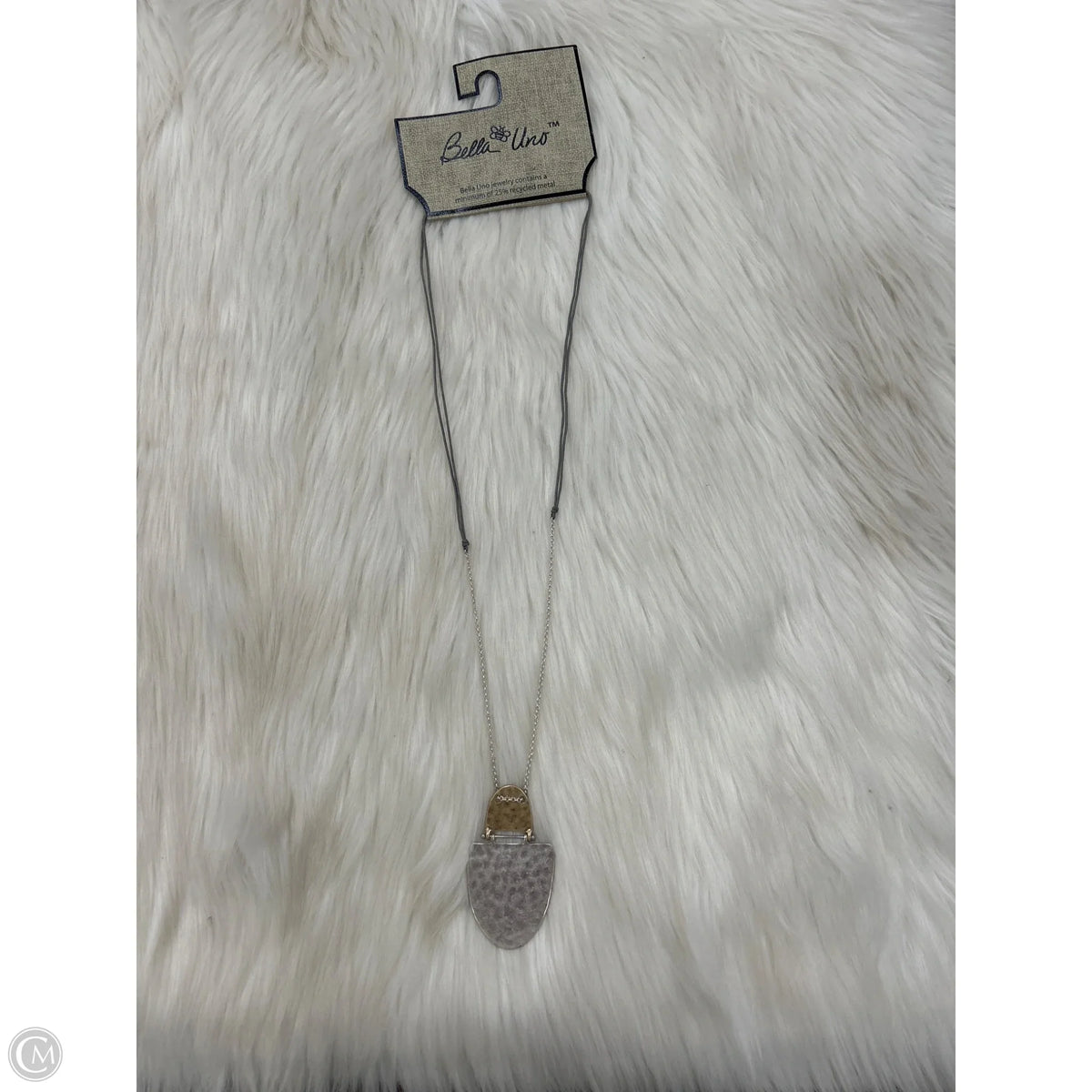 Necklace Pendant By Clothes Mentor