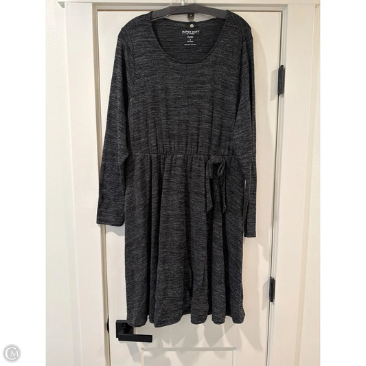 Dress Casual Short By Torrid In Grey, Size: 2x