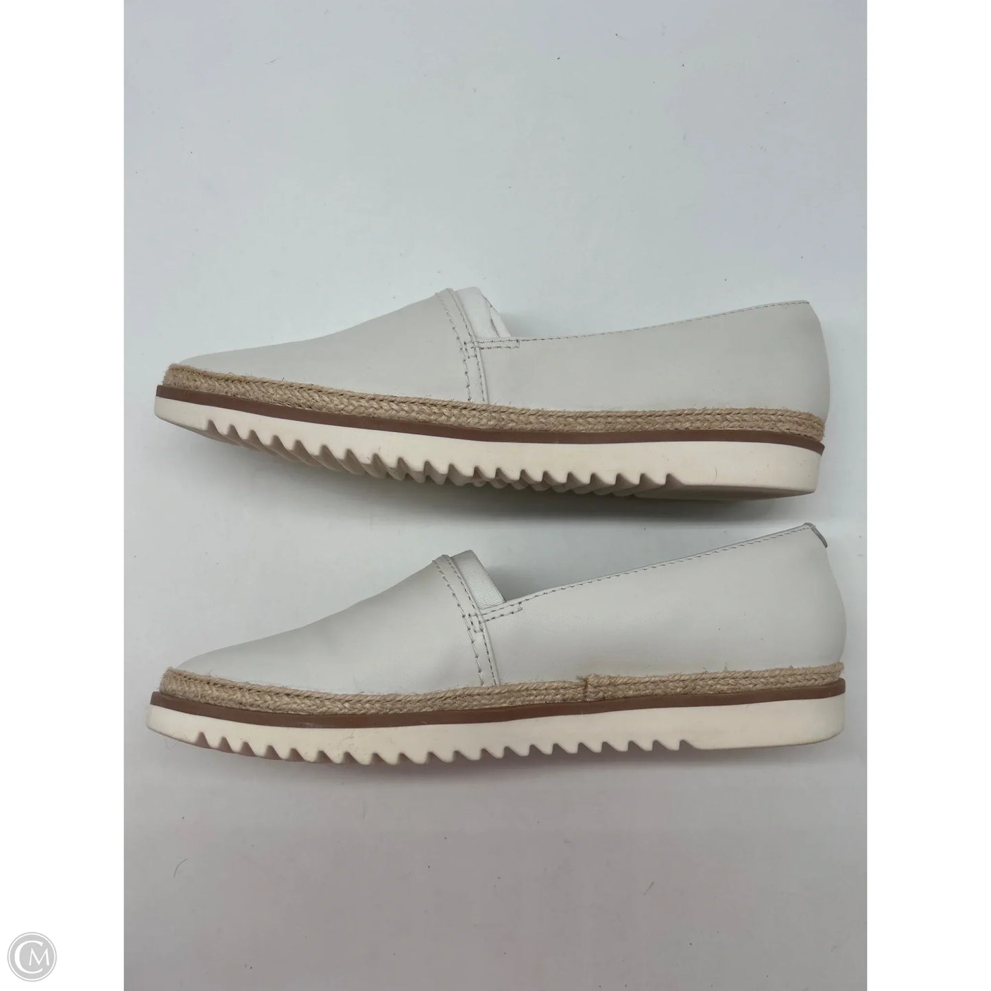 Shoes Flats By Clarks In White, Size: 8