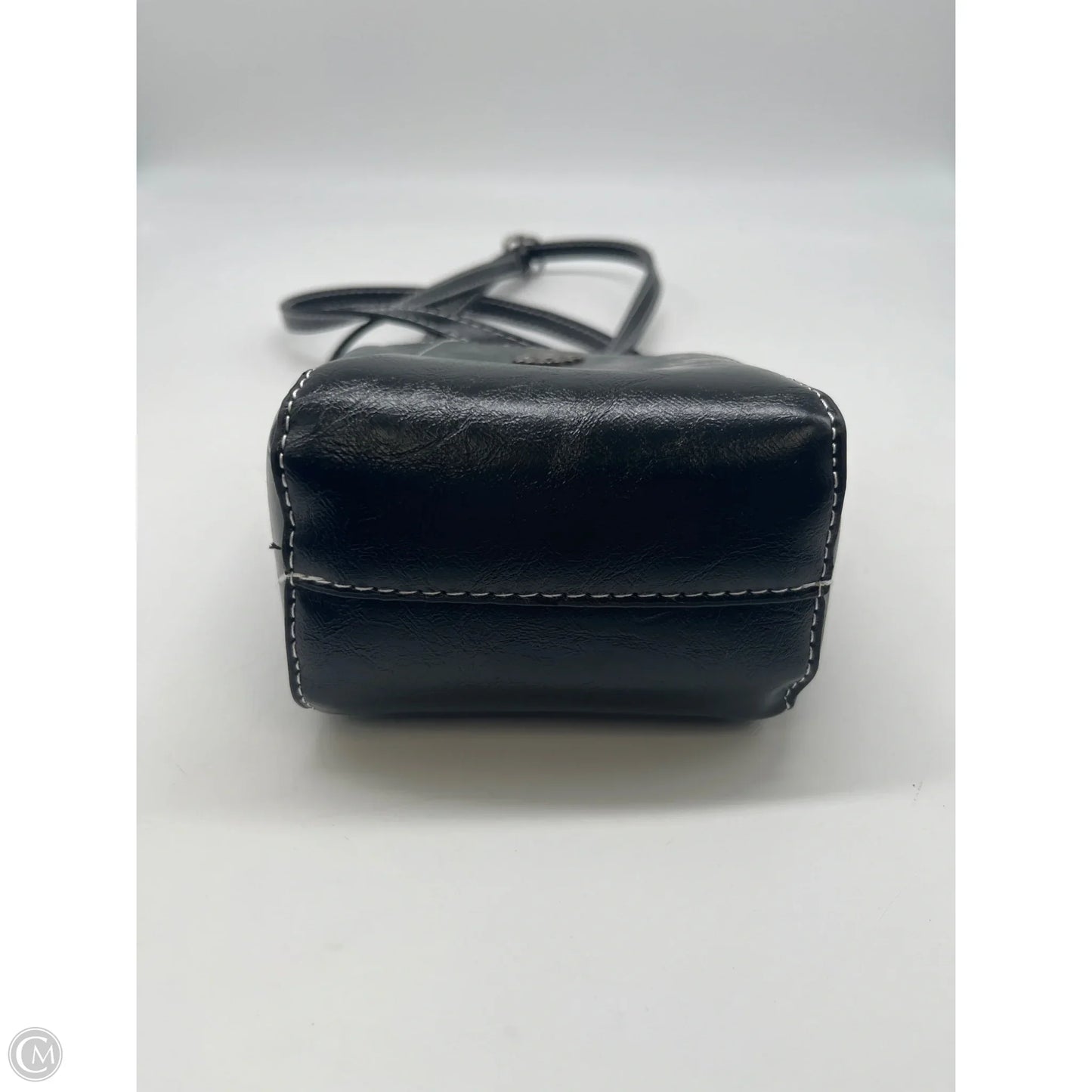 Handbag By Clothes Mentor, Size: Small