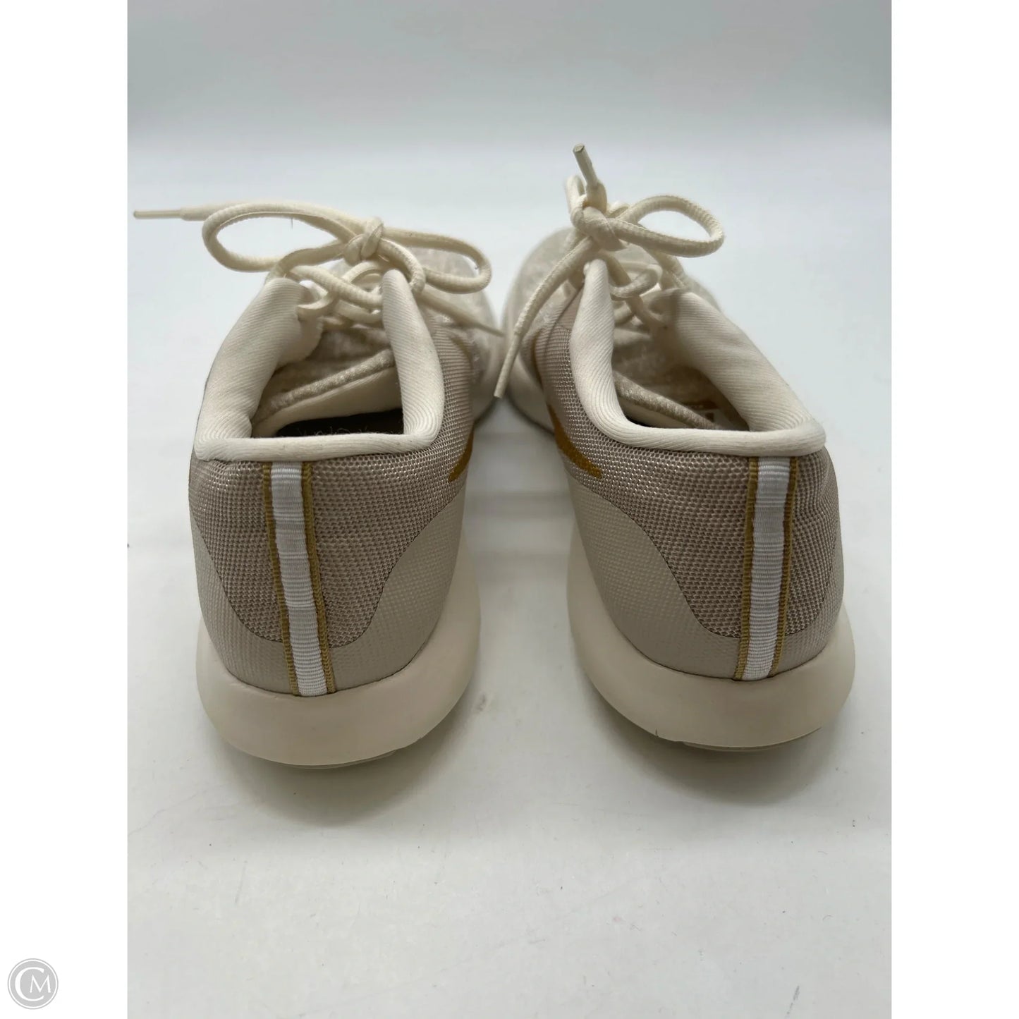 Shoes Athletic By Nike In Tan, Size: 9.5