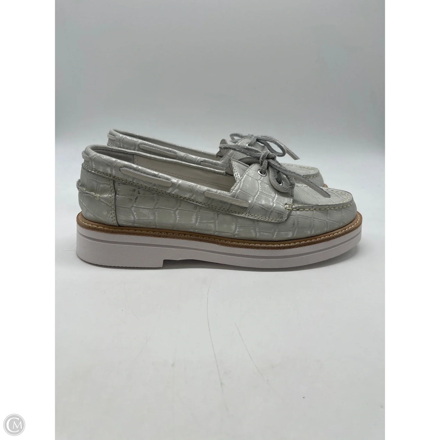 Shoes Flats By Donald Pliner In White, Size: 8.5