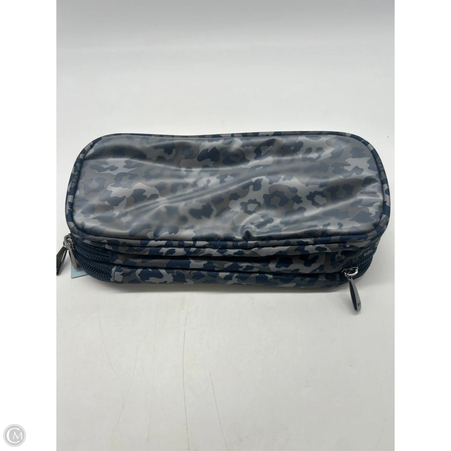Makeup Bag By Lug, Size: Medium
