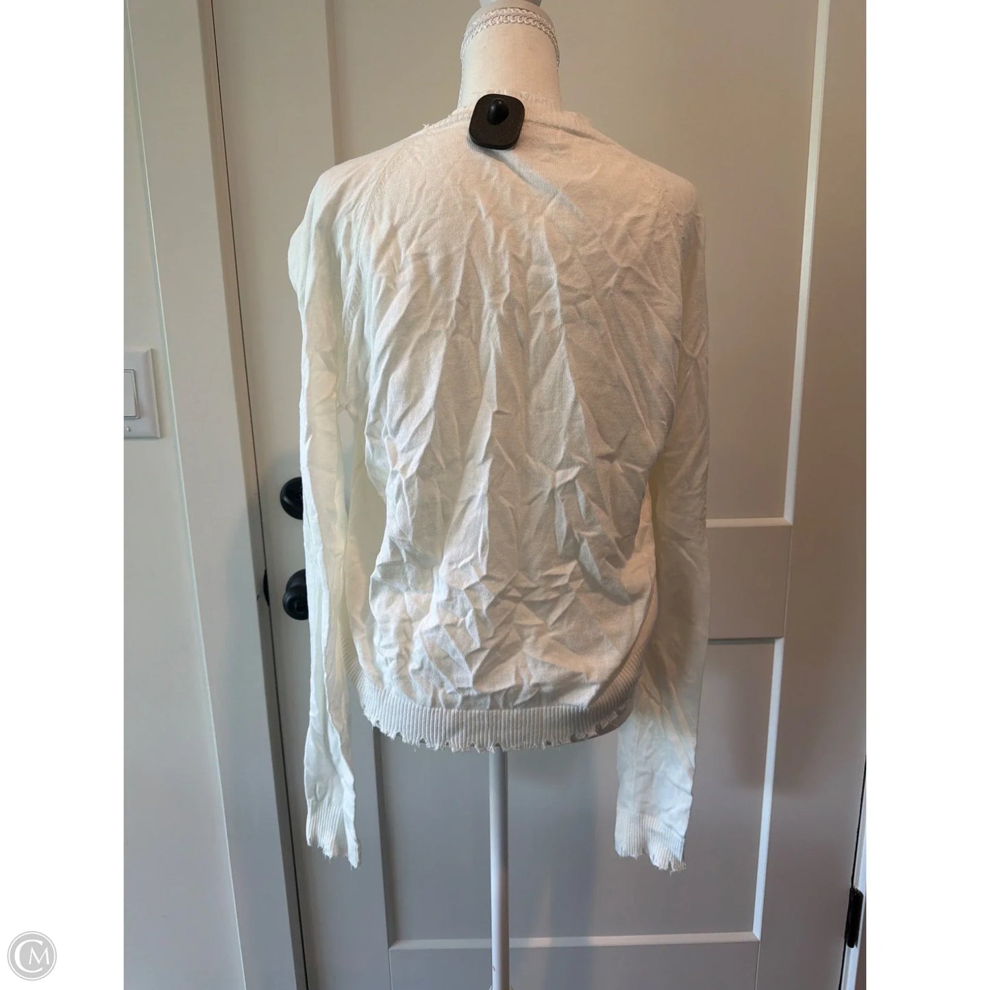 Top Long Sleeve By Elan In White, Size: L