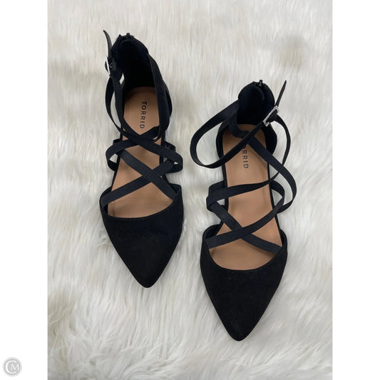 Shoes Flats By Torrid In Black, Size: 9.5