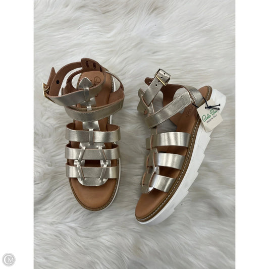 Sandals Heels Platform By Clothes Mentor In Gold, Size: 10