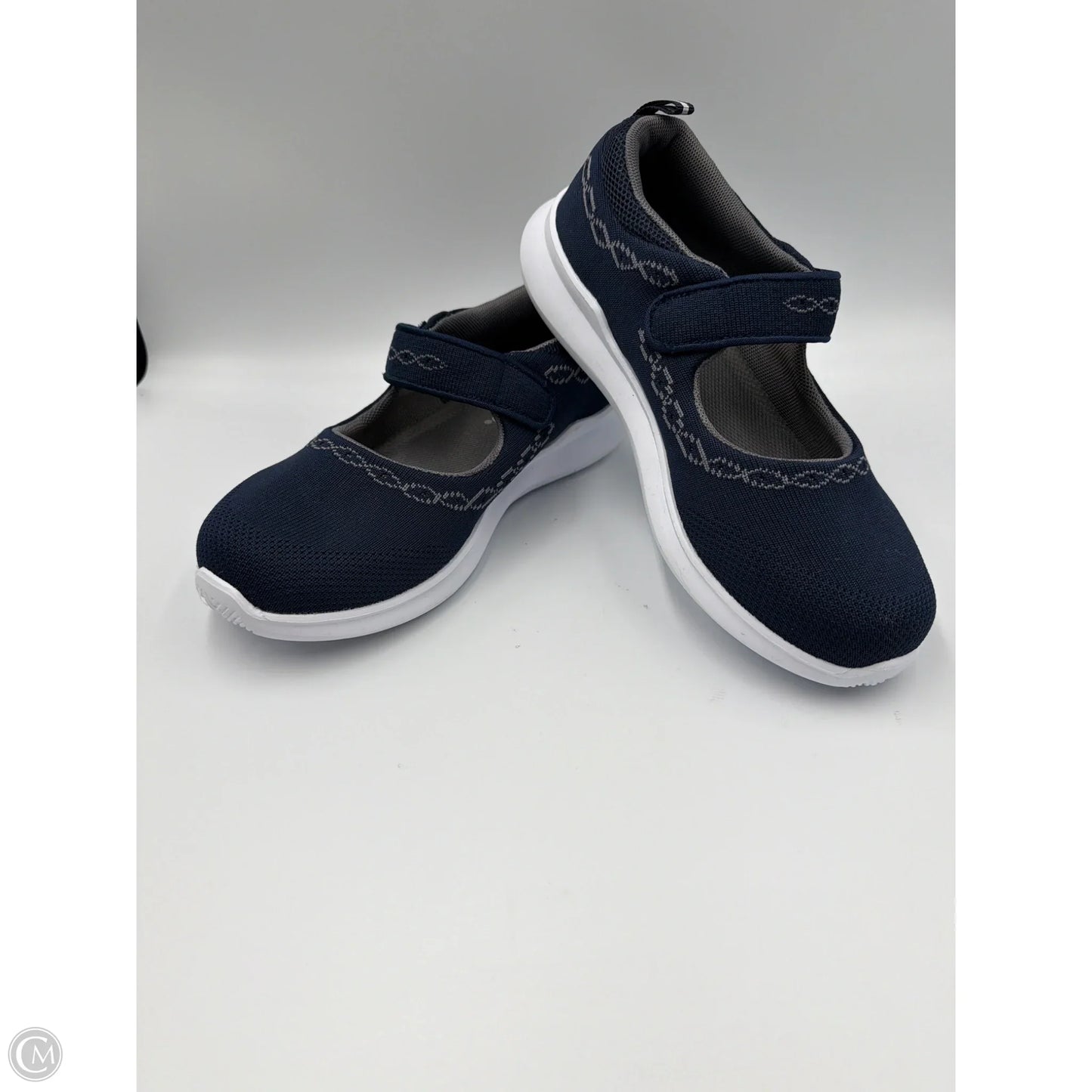 Shoes Flats By Clothes Mentor In Navy, Size: 6