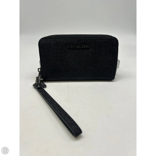 Wristlet Designer By Michael Kors, Size: Large