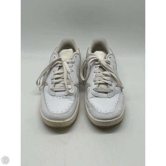 Shoes Sneakers By Nike In White, Size: 8.5