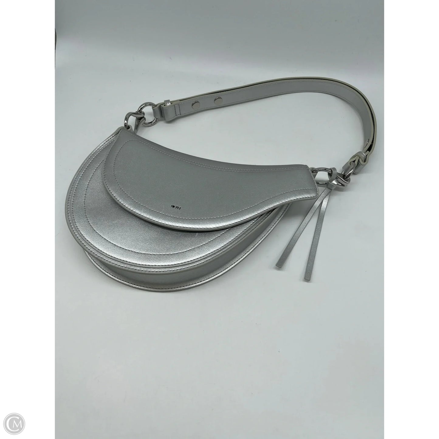 Handbag By Clothes Mentor, Size: Medium