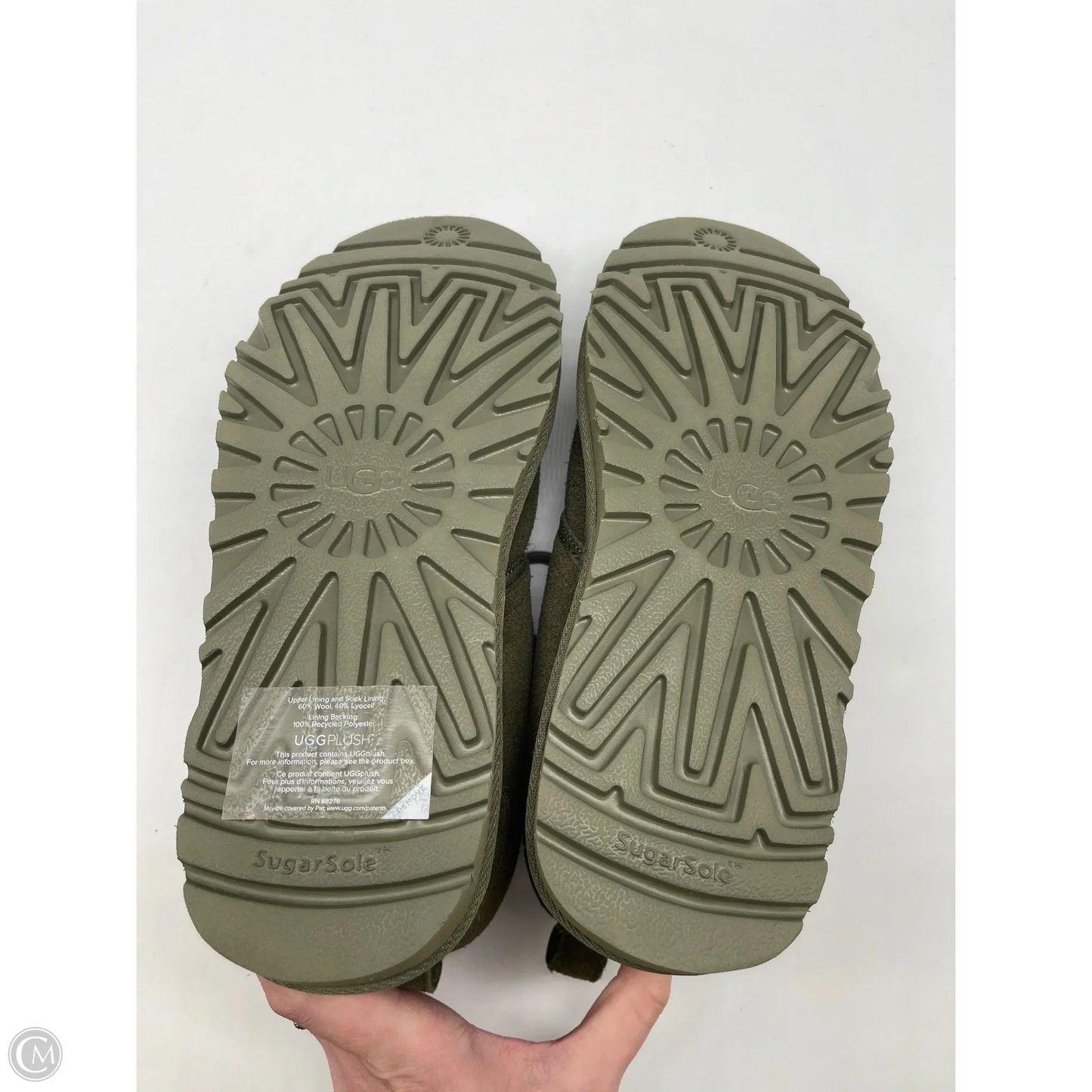 Boots Designer By Ugg In Green, Size: 8