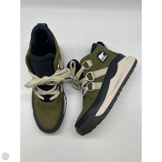 Boots Ankle Flats By Sorel In Green, Size: 9