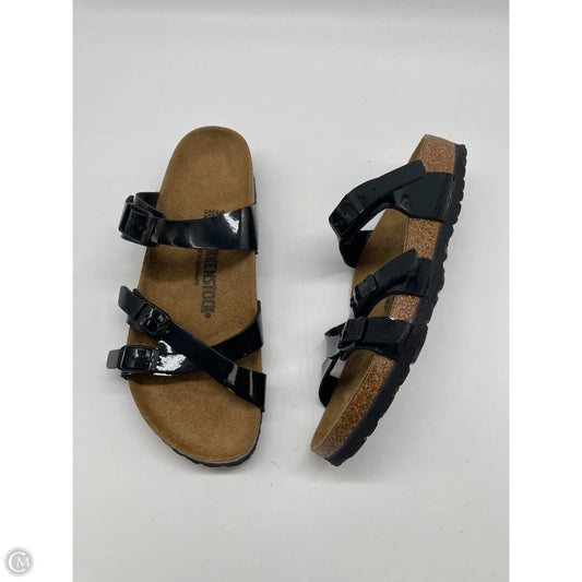Sandals Flats By Birkenstock In Black, Size: 8