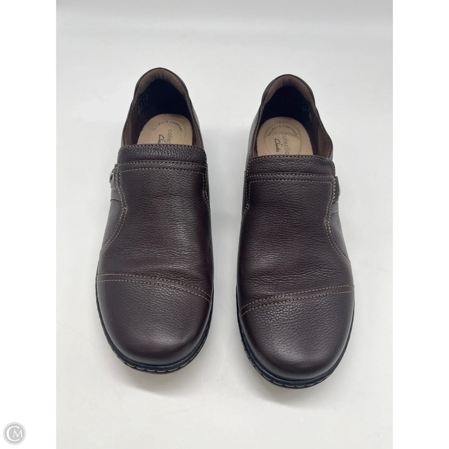 Shoes Flats By Clarks In Brown, Size: 10