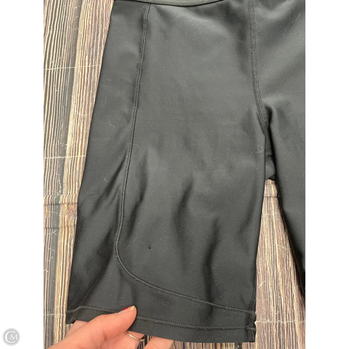 Athletic Shorts By Alo In Black, Size: L