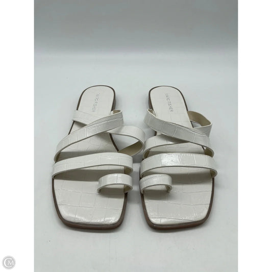 Sandals Flats By Marc Fisher In White, Size: 8.5