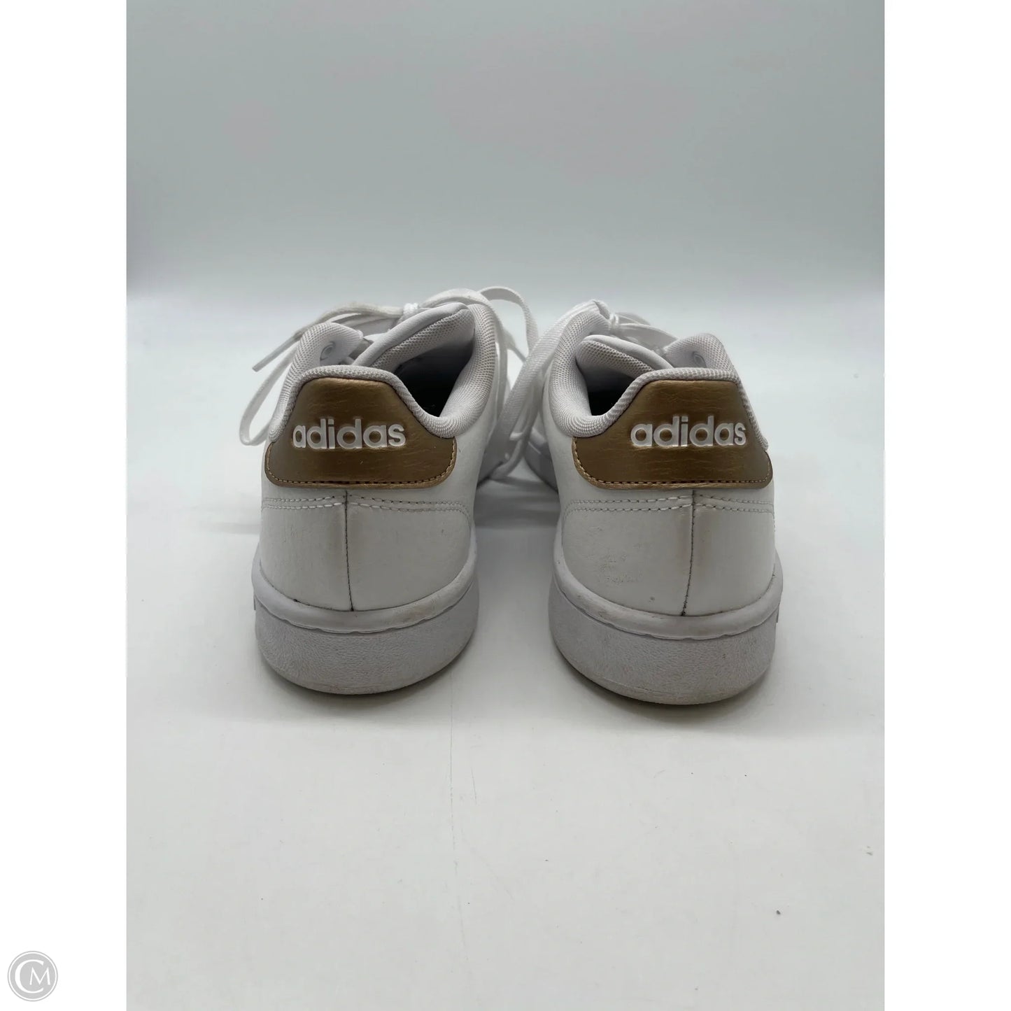 Shoes Sneakers By Adidas In White, Size: 8