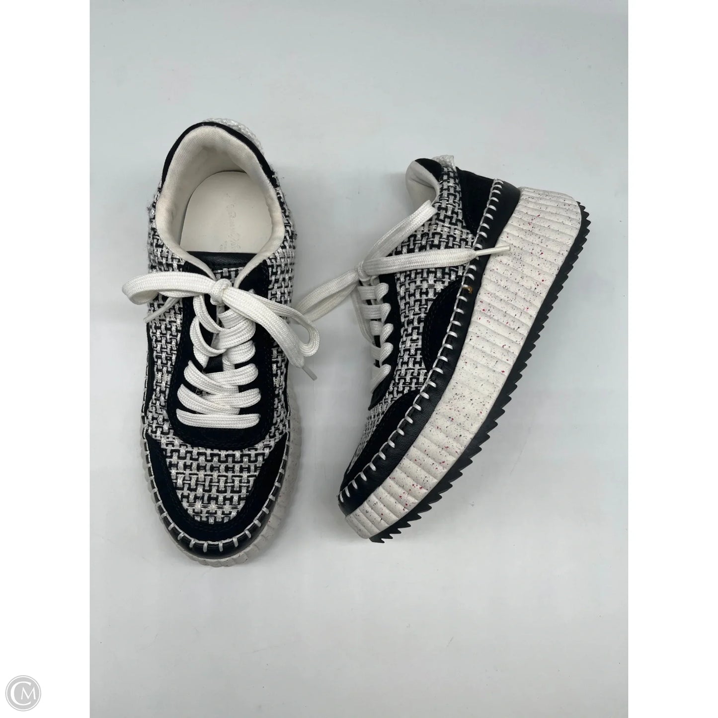 Shoes Sneakers Platform By Universal Thread In Black & White, Size: 6