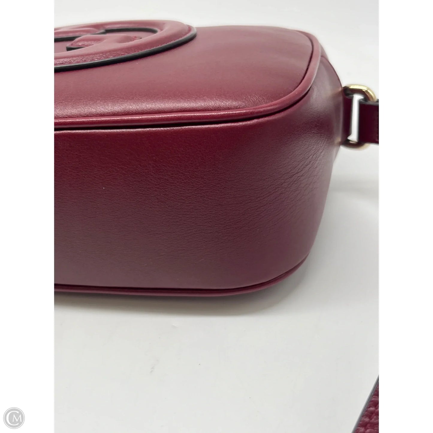 Crossbody Luxury Designer By Gucci, Size: Small