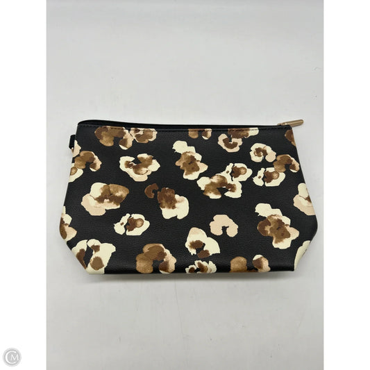 Clutch By Thirty One, Size: Medium