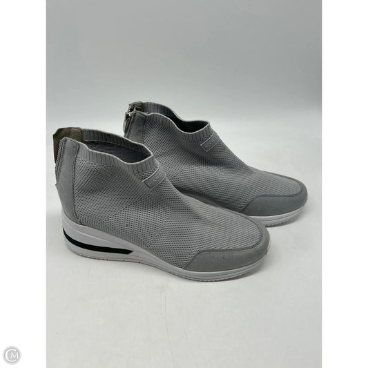 Shoes Heels Wedge By Marc Fisher In Grey, Size: 8