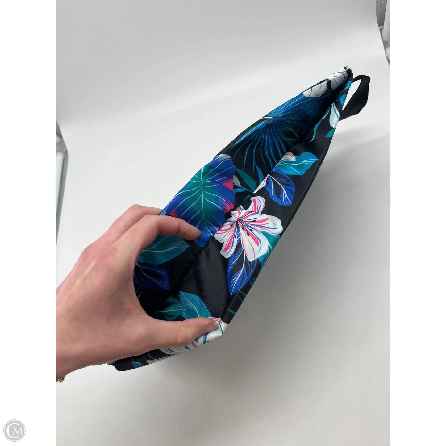 Makeup Bag By Lug, Size: Large