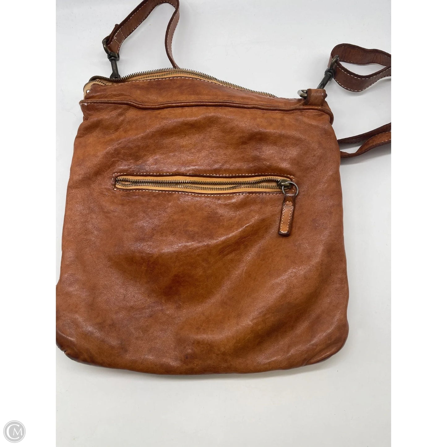 Crossbody Leather By Clothes Mentor, Size: Large