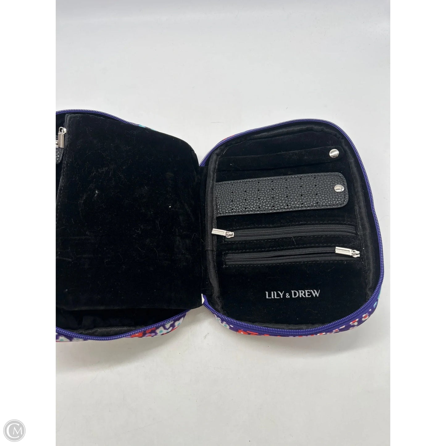 Jewelry Case By Clothes Mentor