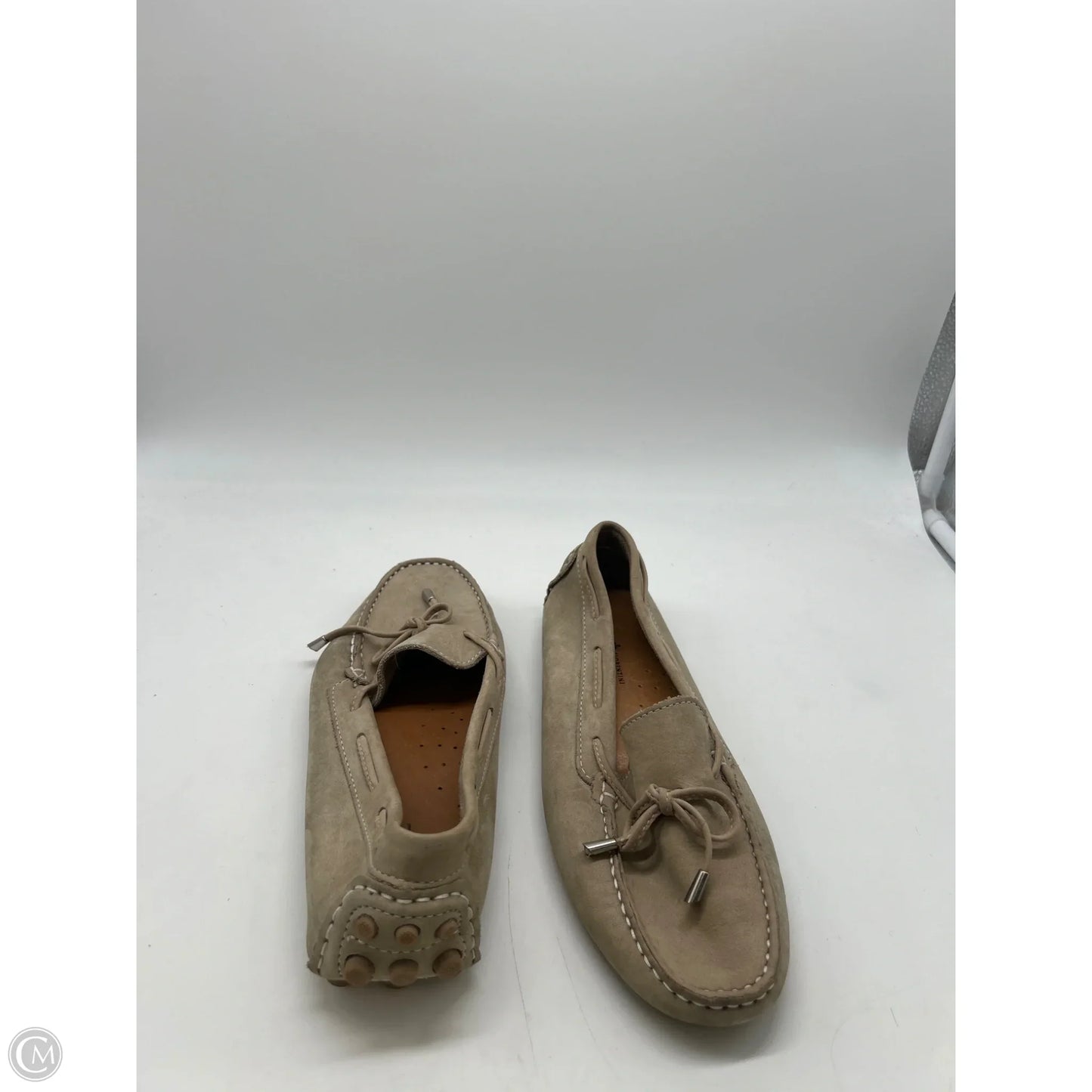 Shoes Flats By Clothes Mentor In Tan, Size: 9.5