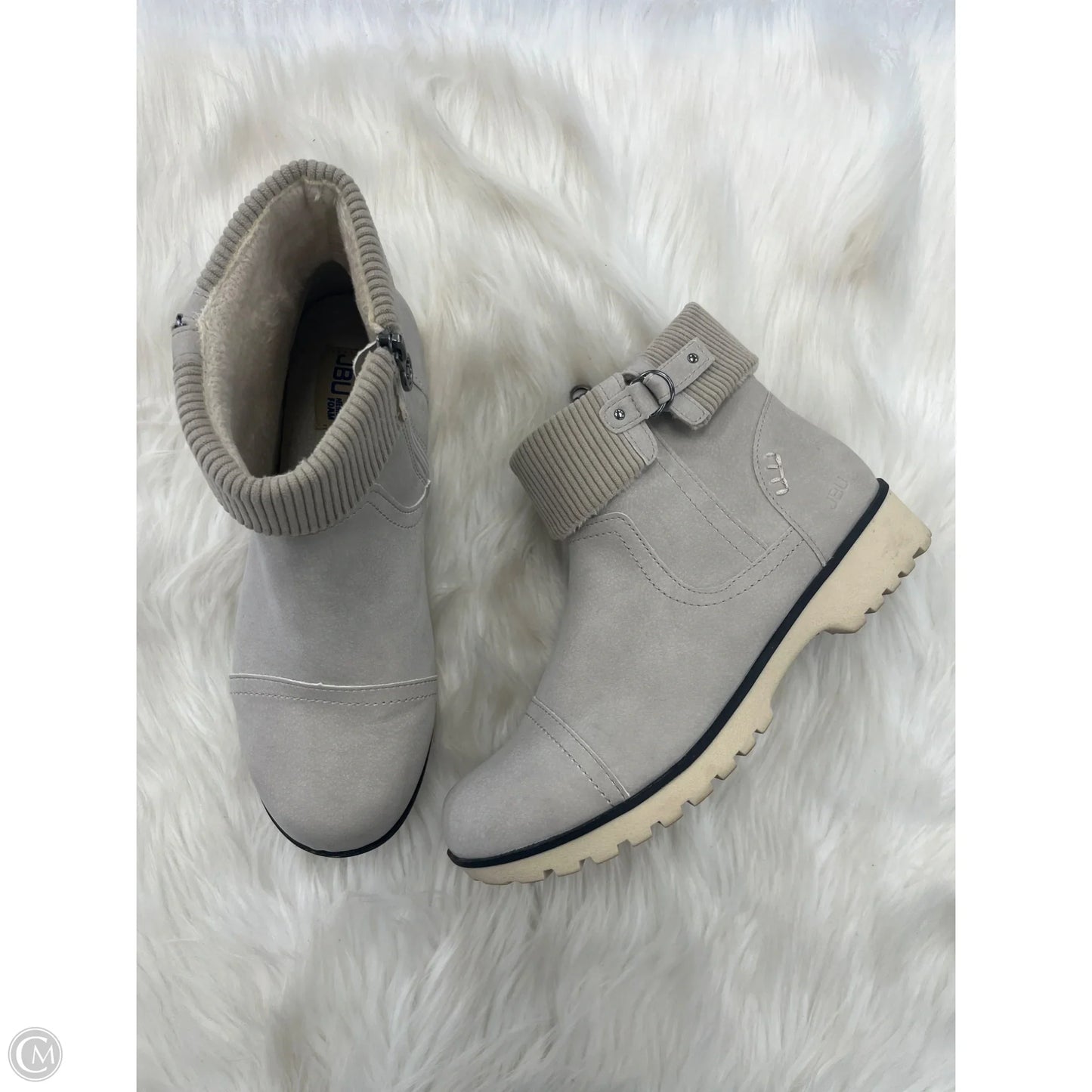 Boots Ankle Flats By Jbu By Jambu In Grey, Size: 9