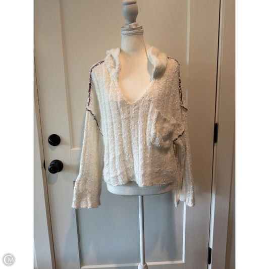 Sweater By Pol In White, Size: S