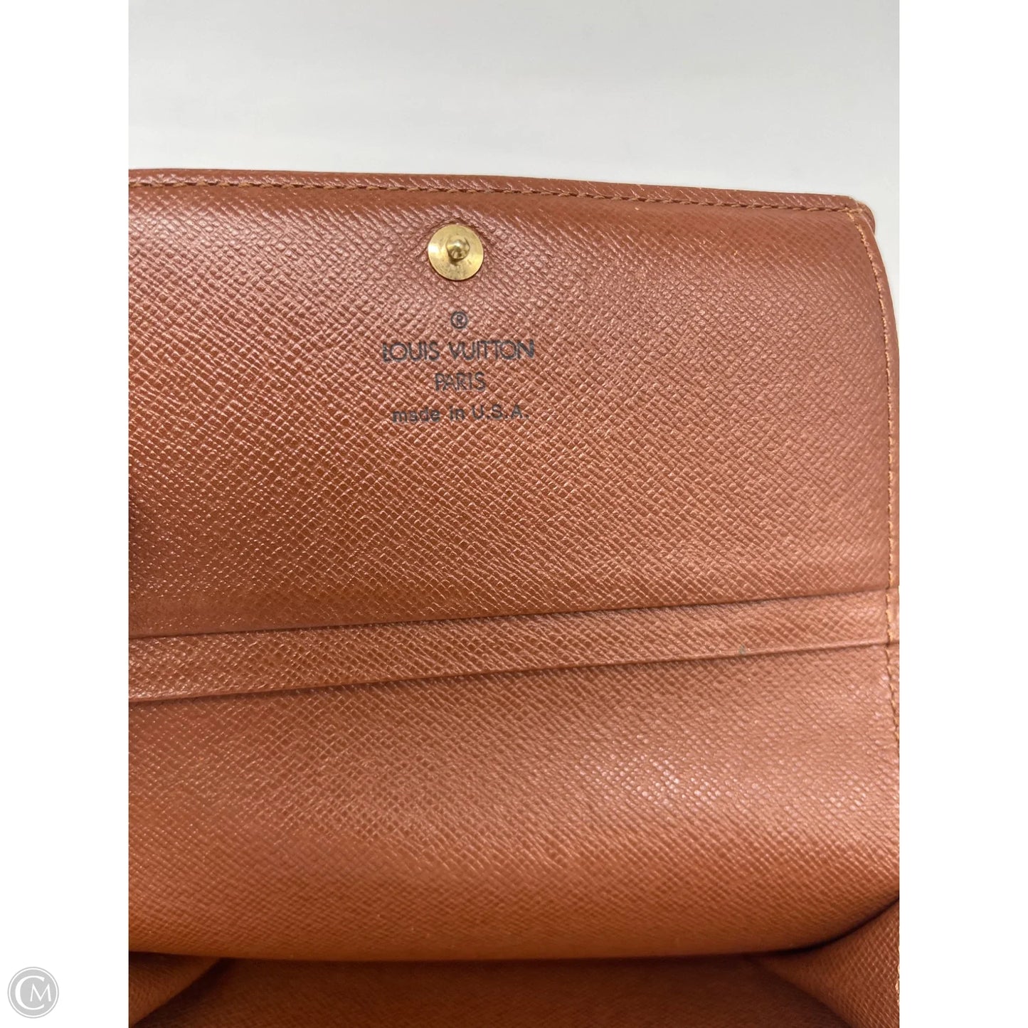 Wallet Luxury Designer By Louis Vuitton, Size: Medium