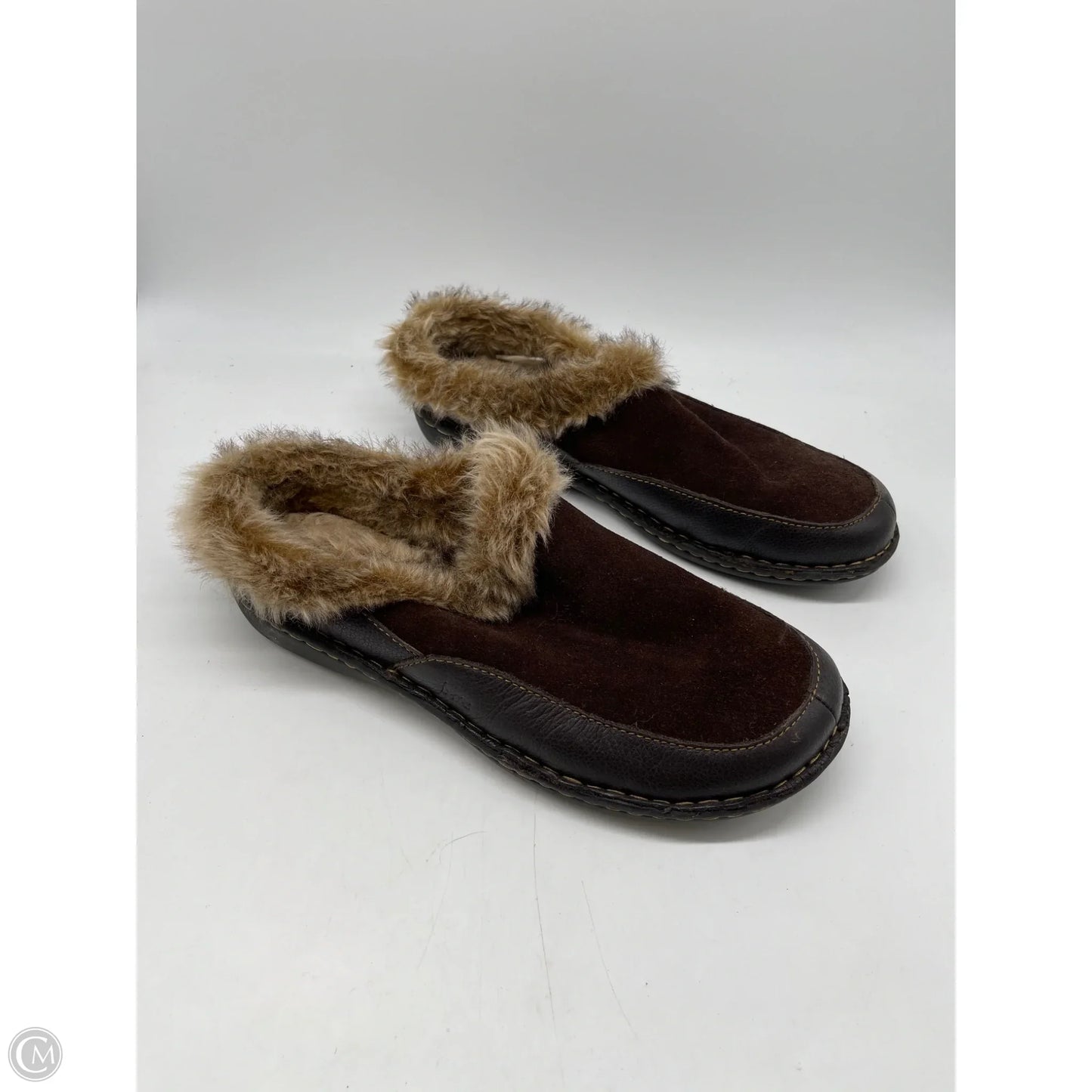 Shoes Flats By Boc In Brown, Size: 11