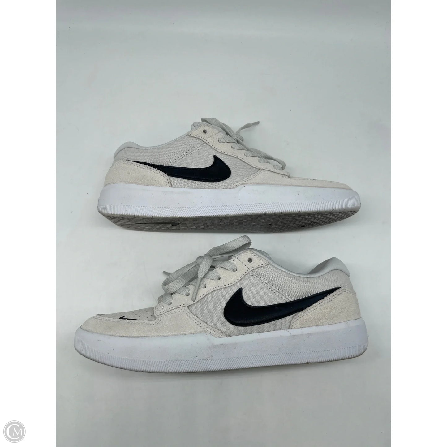 Shoes Athletic By Nike In Cream, Size: 6.5