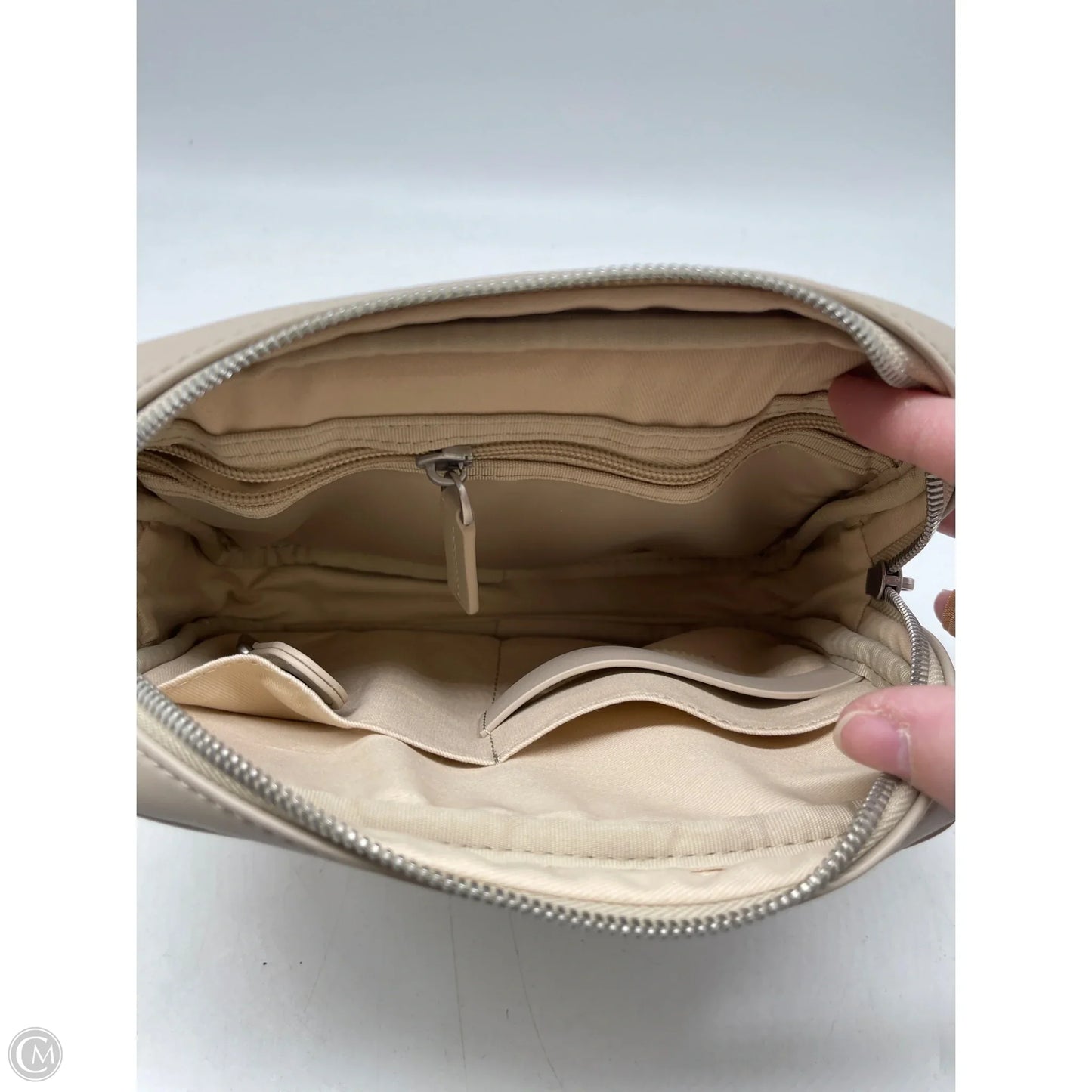 Duffle And Weekender By Clothes Mentor, Size: Large