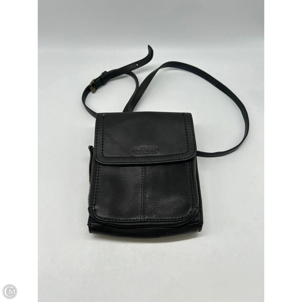 Crossbody Leather By Clothes Mentor, Size: Medium