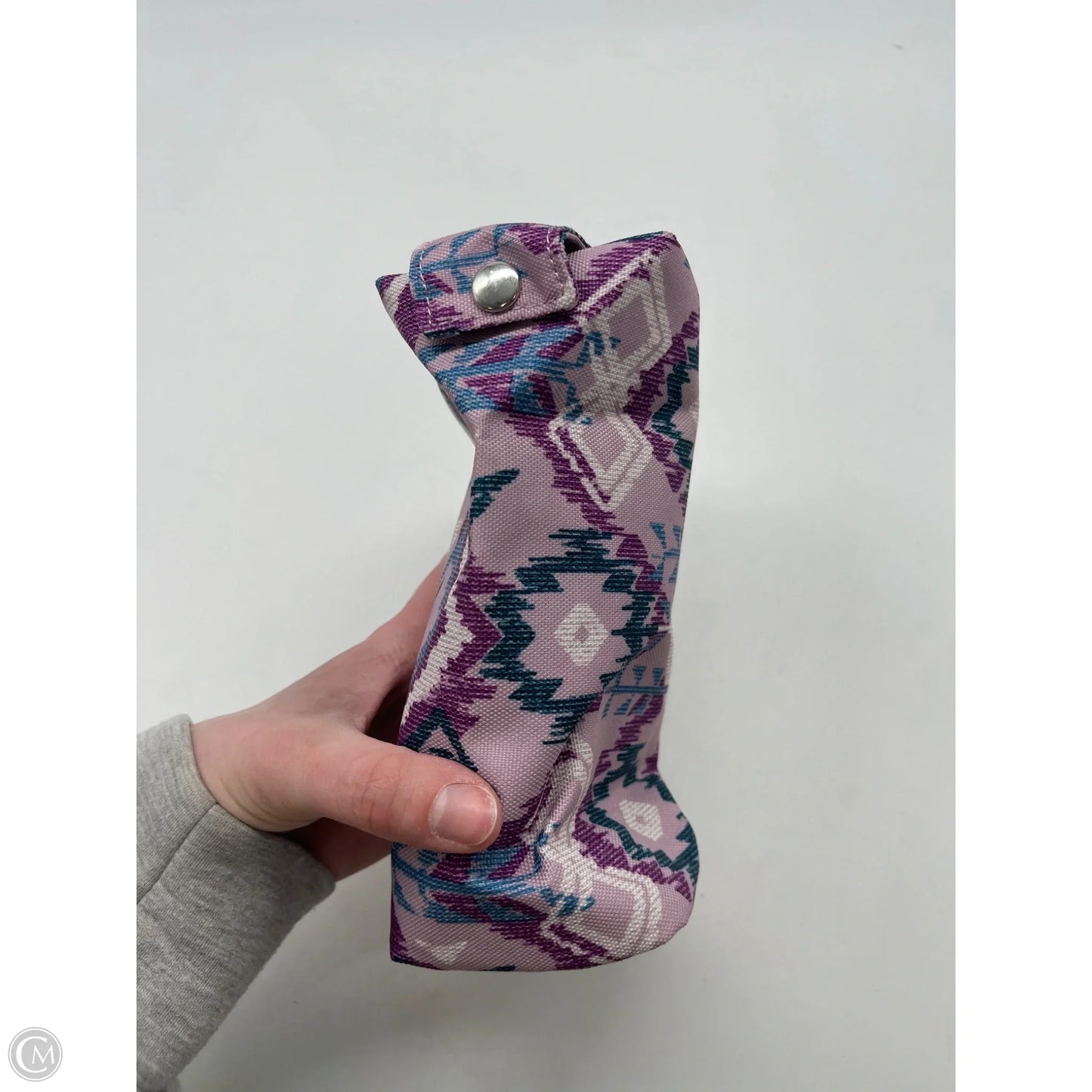Makeup Bag By Kavu, Size: Small
