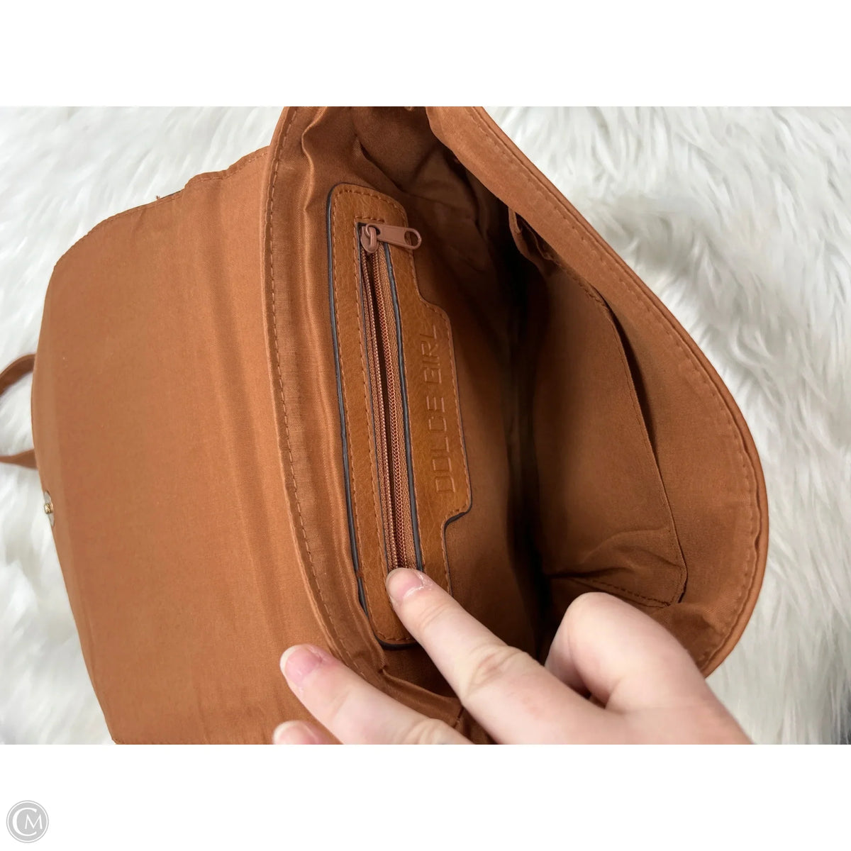 Crossbody By Clothes Mentor, Size: Medium