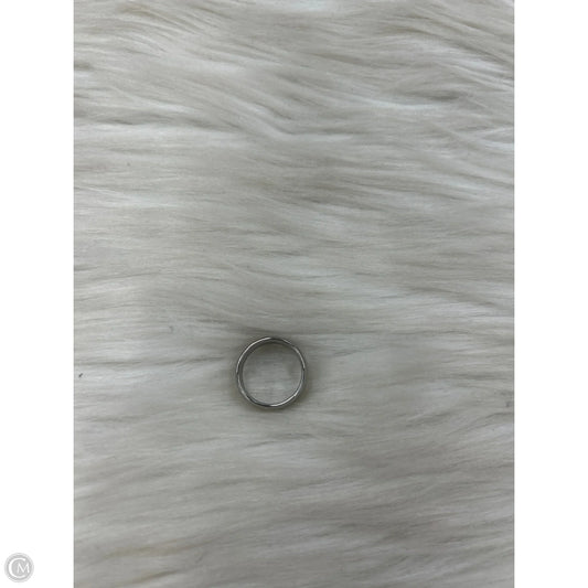 Ring Band By Clothes Mentor, Size: 4